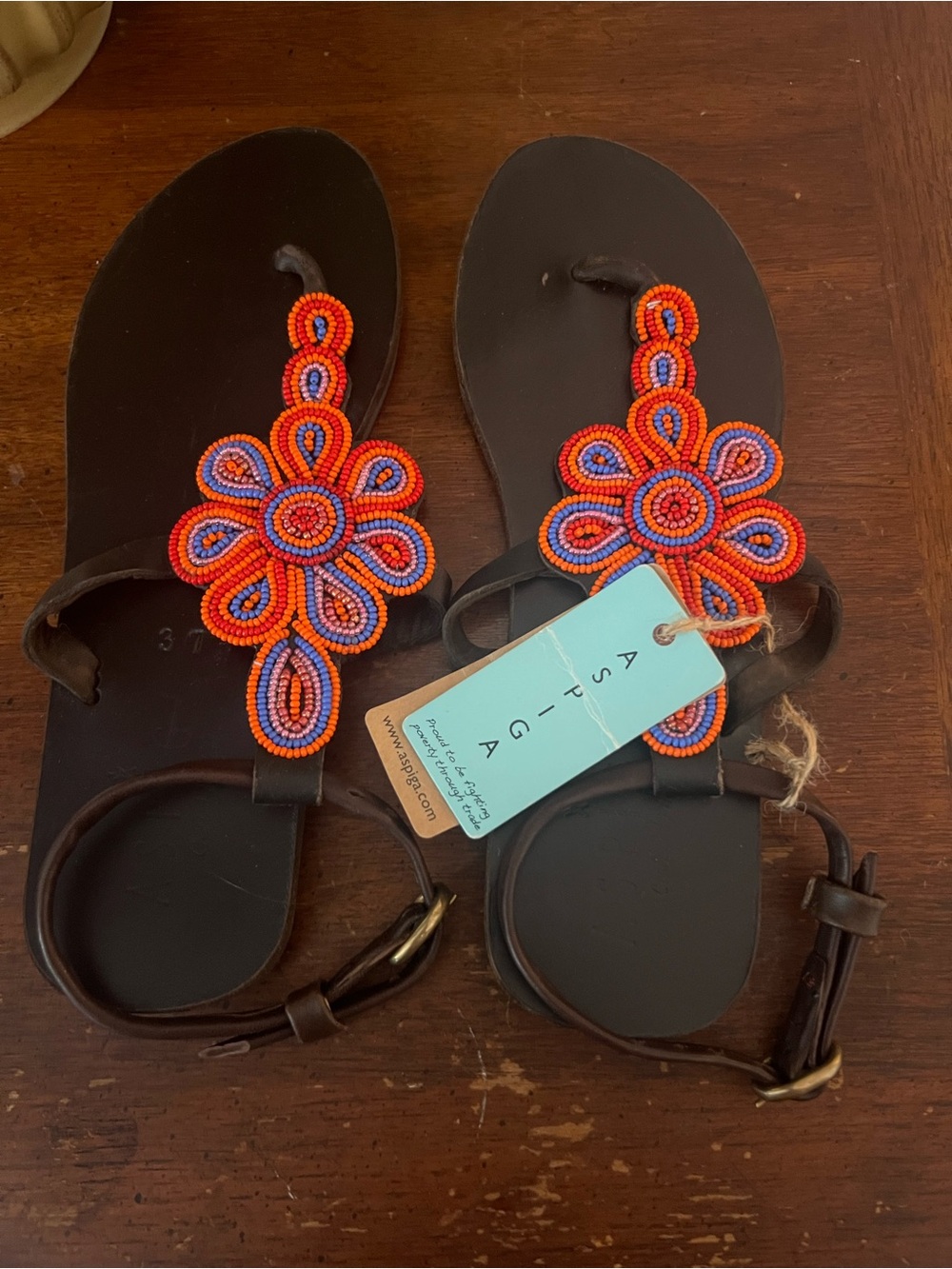 NWT Hand made T-Strap Sandals - brown Orange & Purple Beading size 37 (US 7) - Picture 3 of 8